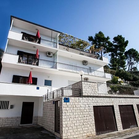 Apartments Verica - 15m from beach Krilo Exterior foto